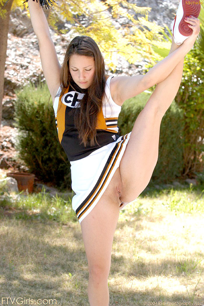 Cheerleader shakes her pom poms and shows of her tight pussy #75474059
