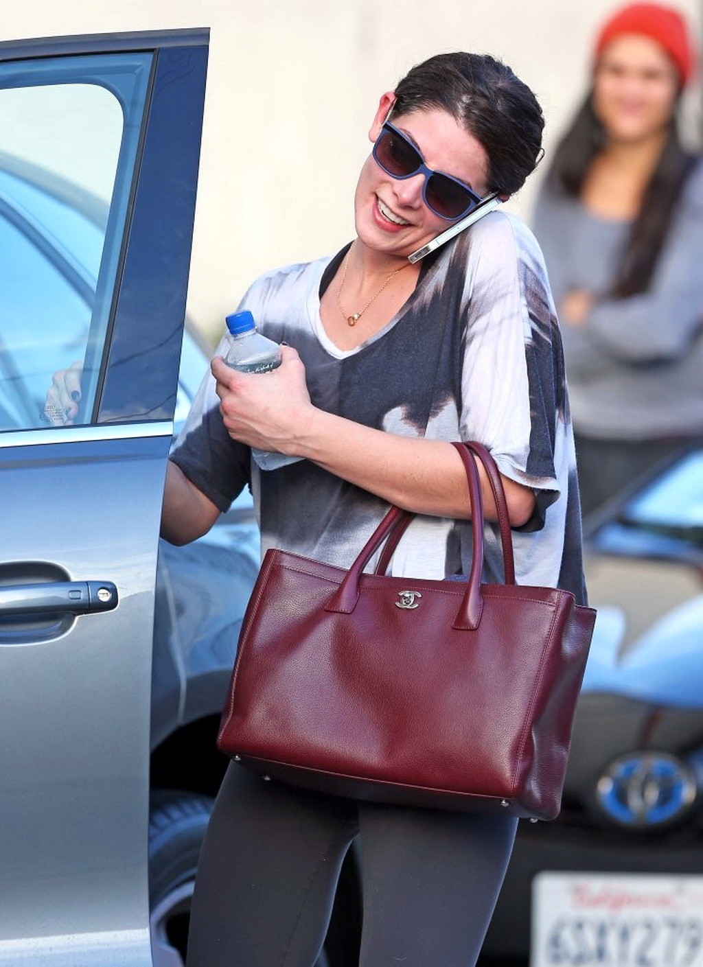 Ashley Greene shows sweaty cameltoe in tights leaving the gym in Studio City #75242737