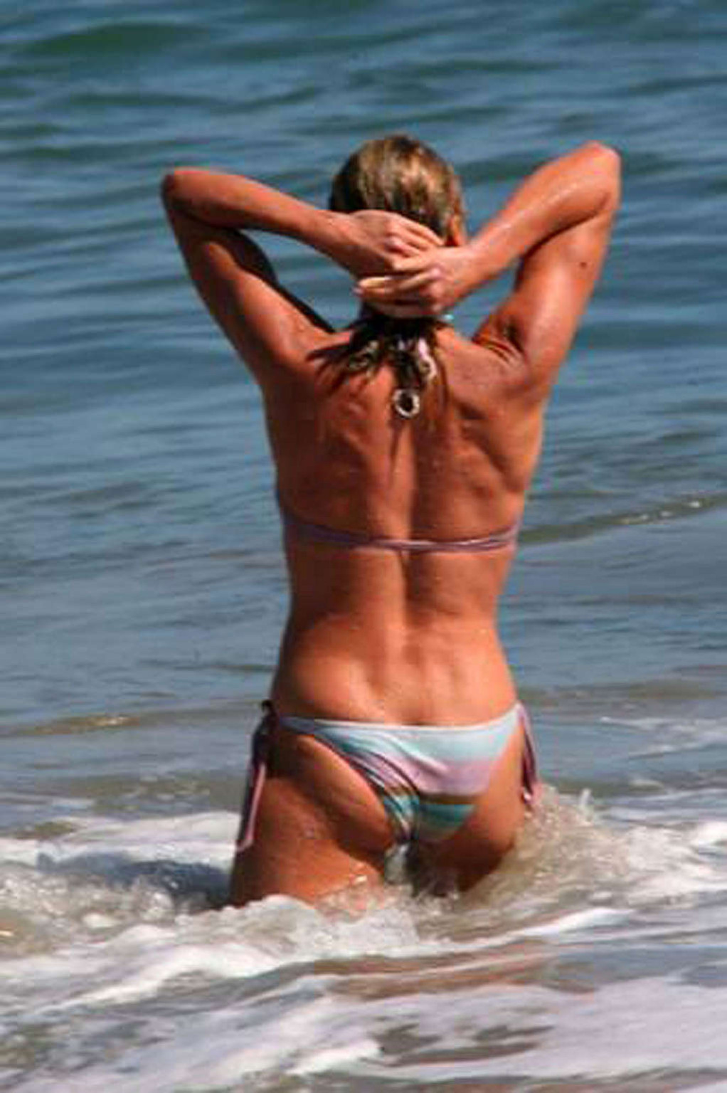 Cameron Diaz showing sexy ass in thong and enjoying on beach in topless #75365974
