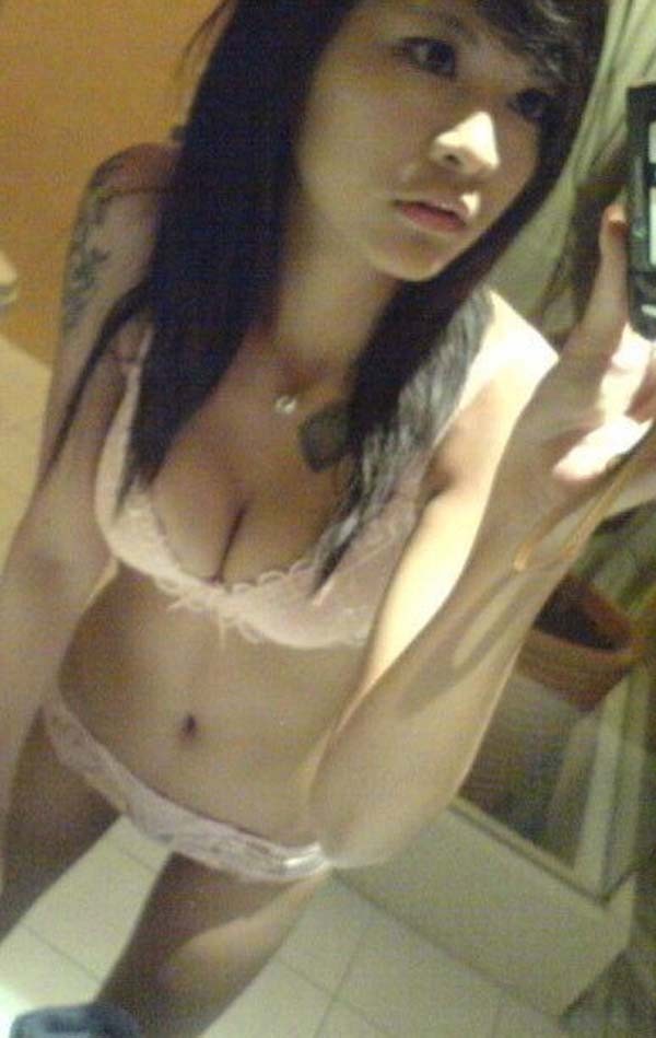 Picture gallery of asian cuties posing in the nude #68273650