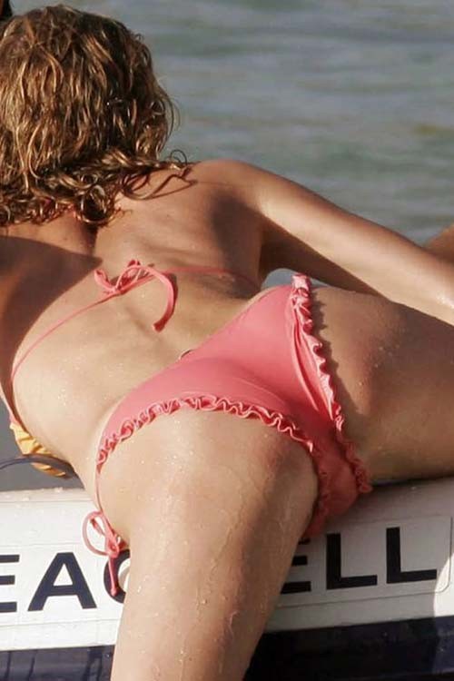 Eva Herzigova zeigt ihren super sexy, hinreißenden Körper, Titten und Arsch
 #75304524