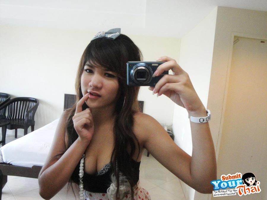 Incredibly cute Thai girl Min takes some hot selfshot pics in the mirror #67228900