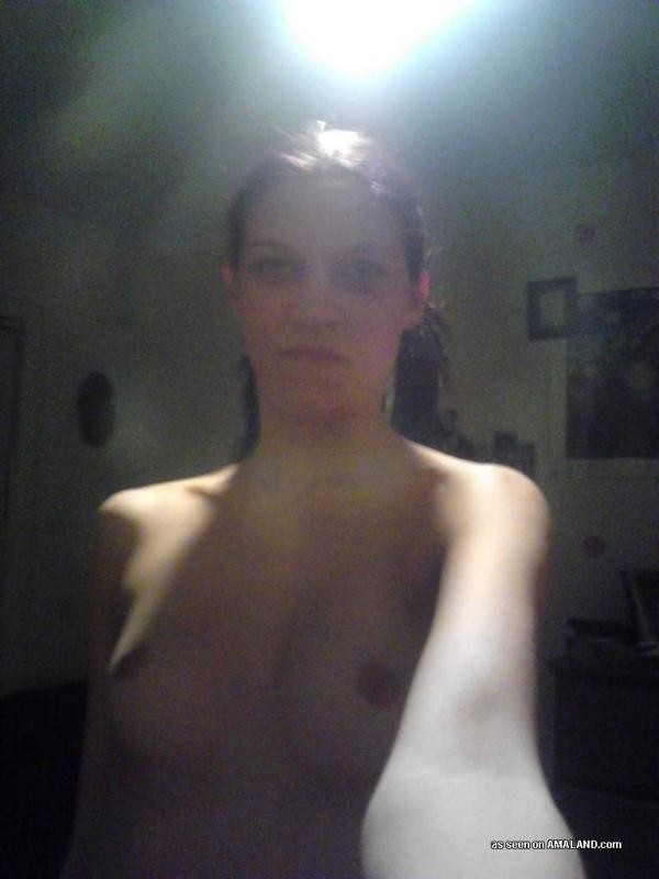 Grumpy amateur wife showing off nude