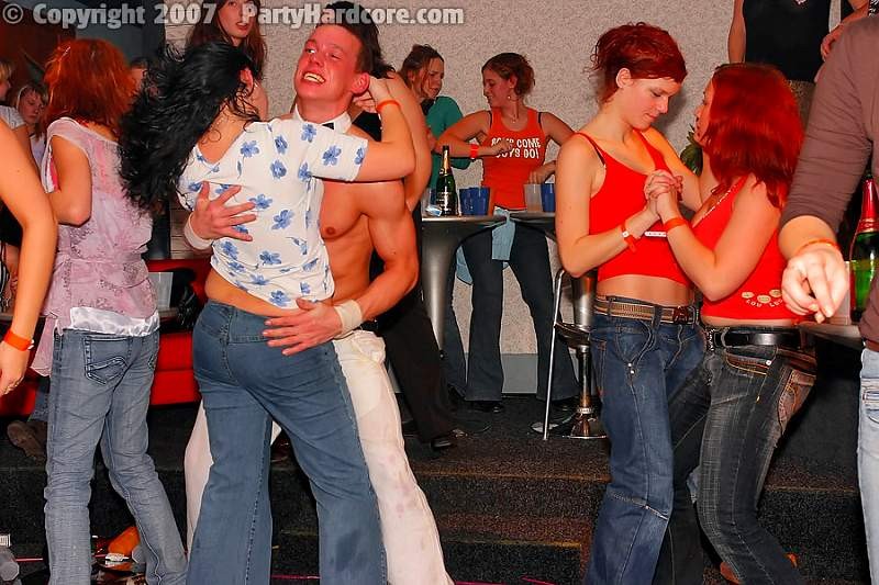 Teens battling each other off for a splat of jizz #76071977