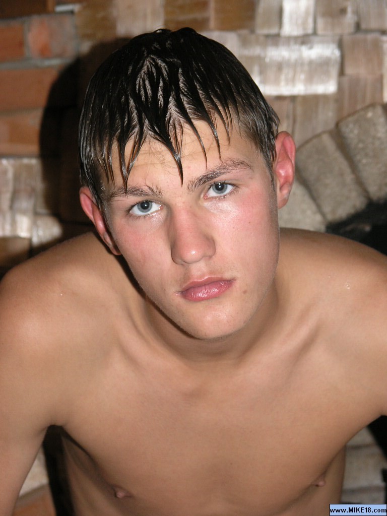 Erstmaliger Twink-Sex vor der Kamera gefilmt!
 #76969957