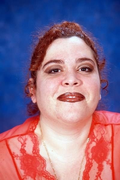 赤いネグリジェを着ているbbw
 #75580247