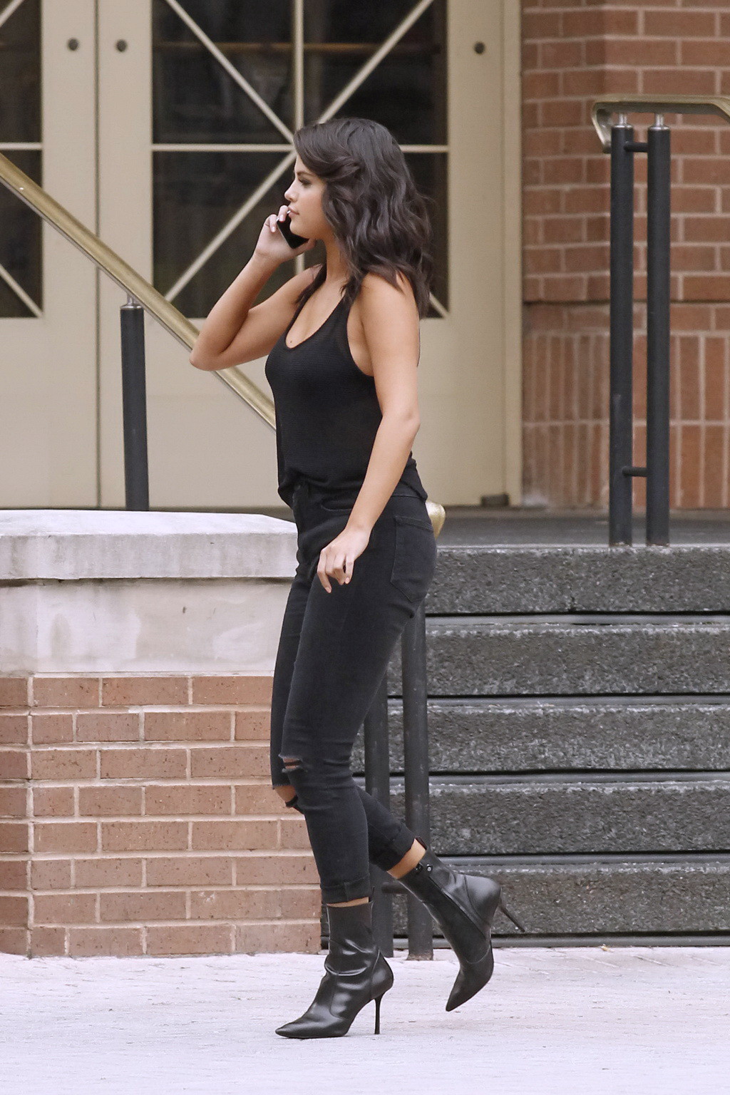 Selena Gomez see through to bra at The Big Short set in New Orleans #75164625