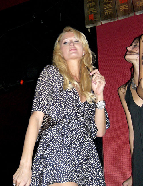 Paris Hilton exposed ass upskirt and grabbing Britney tits #75439652