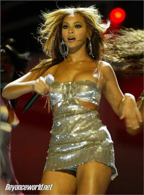 Promi-Star Beyonce Knowles zeigt ihren sehr schönen Arsch
 #75428179