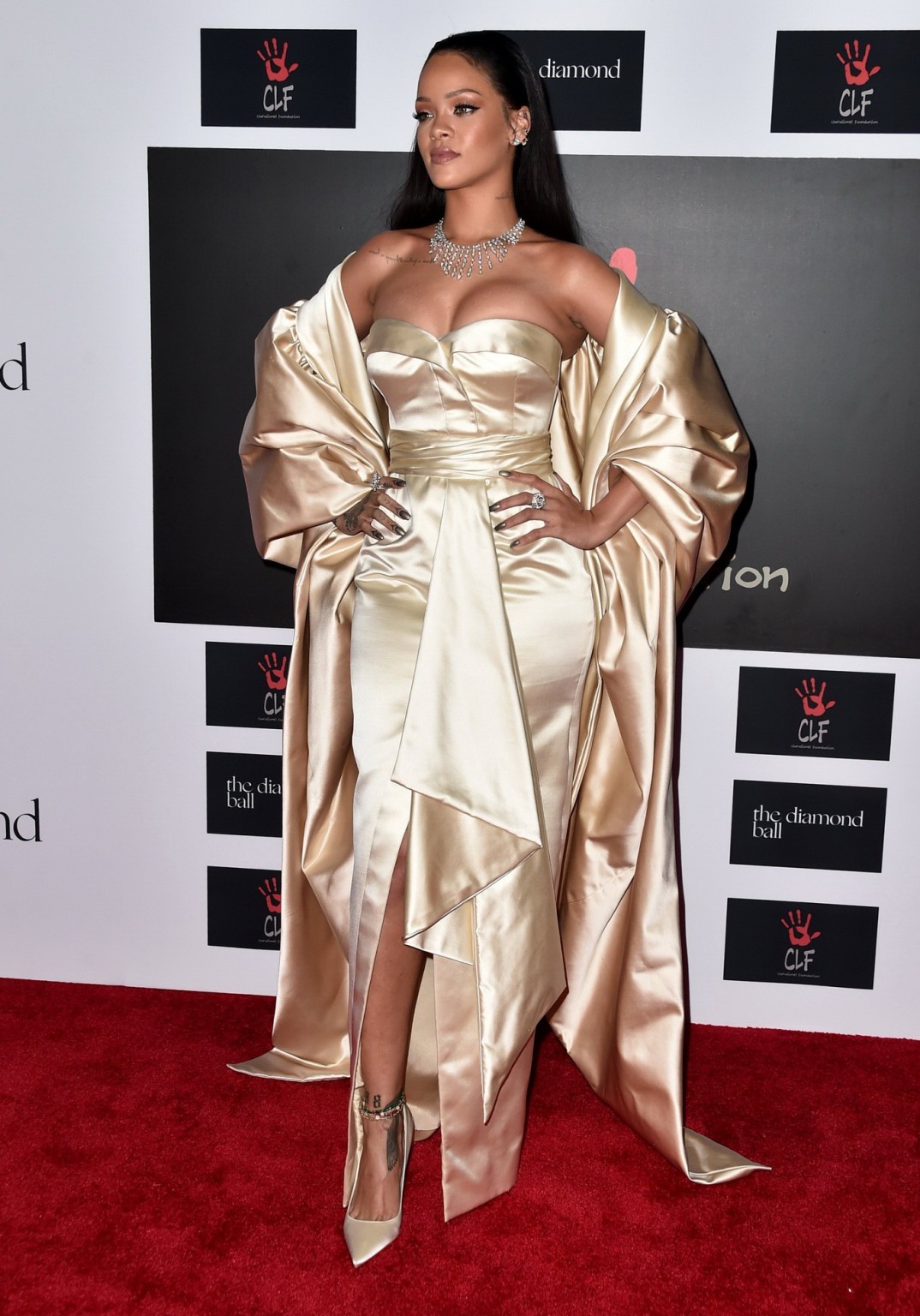 Busty Rihanna braless in strapless satin dress #75148946