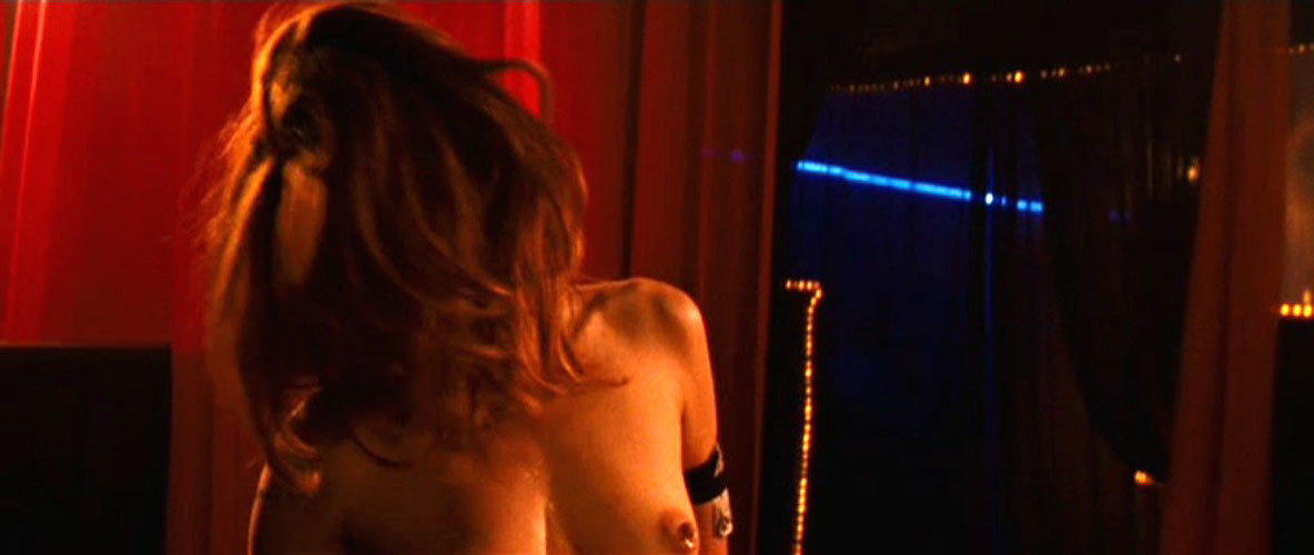 Marisa Tomei zeigt ihre schönen großen Titten und ihren tollen Arsch in Nacktbildern
 #75391194