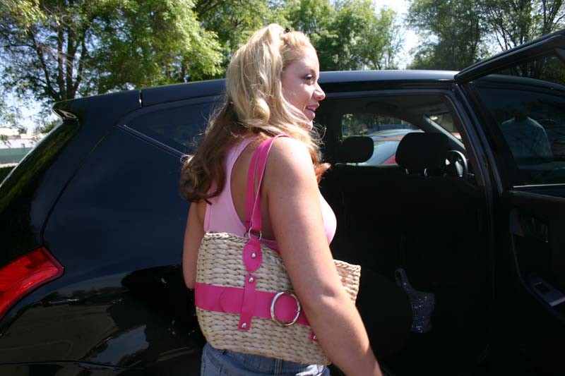 Co-ed titties firm up in the sun. #78132108