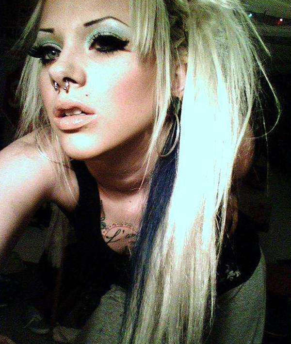 Galería de chicas de escena mixta
 #68191693