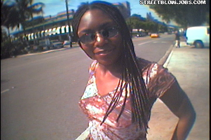 Nena negra caliente recibe un poco de acción polla en su
 #74572001