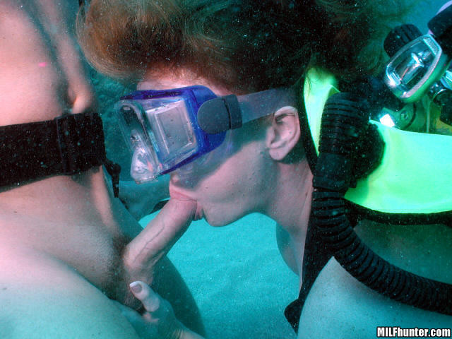 Amazing underwater pics of hot milf getting fucked while scuba diving #71017801