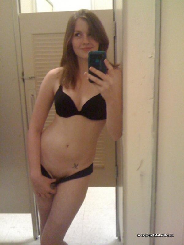 Nette heiße schöne Sammlung von Amateur Freundinnen 'selfpics
 #68155071