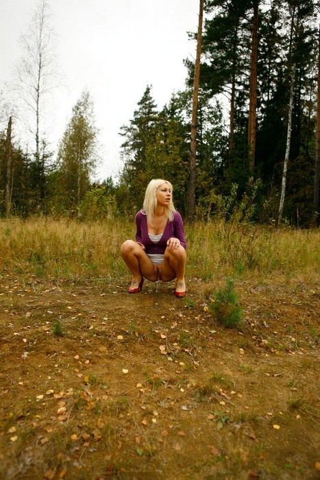 Yummy blonde teen without panties takes a piss in the forest #76568598