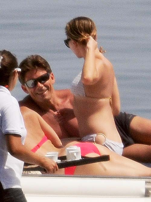 Scarlett Johansson nipple slip and bikini paparazzi photos #75256922