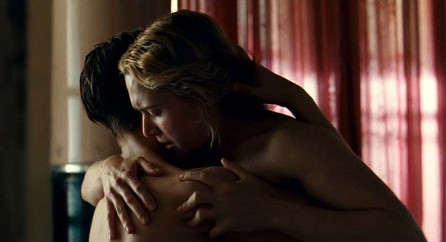 Kate Winslet montrant ses beaux gros seins dans des photos de films de nudité
 #75391360