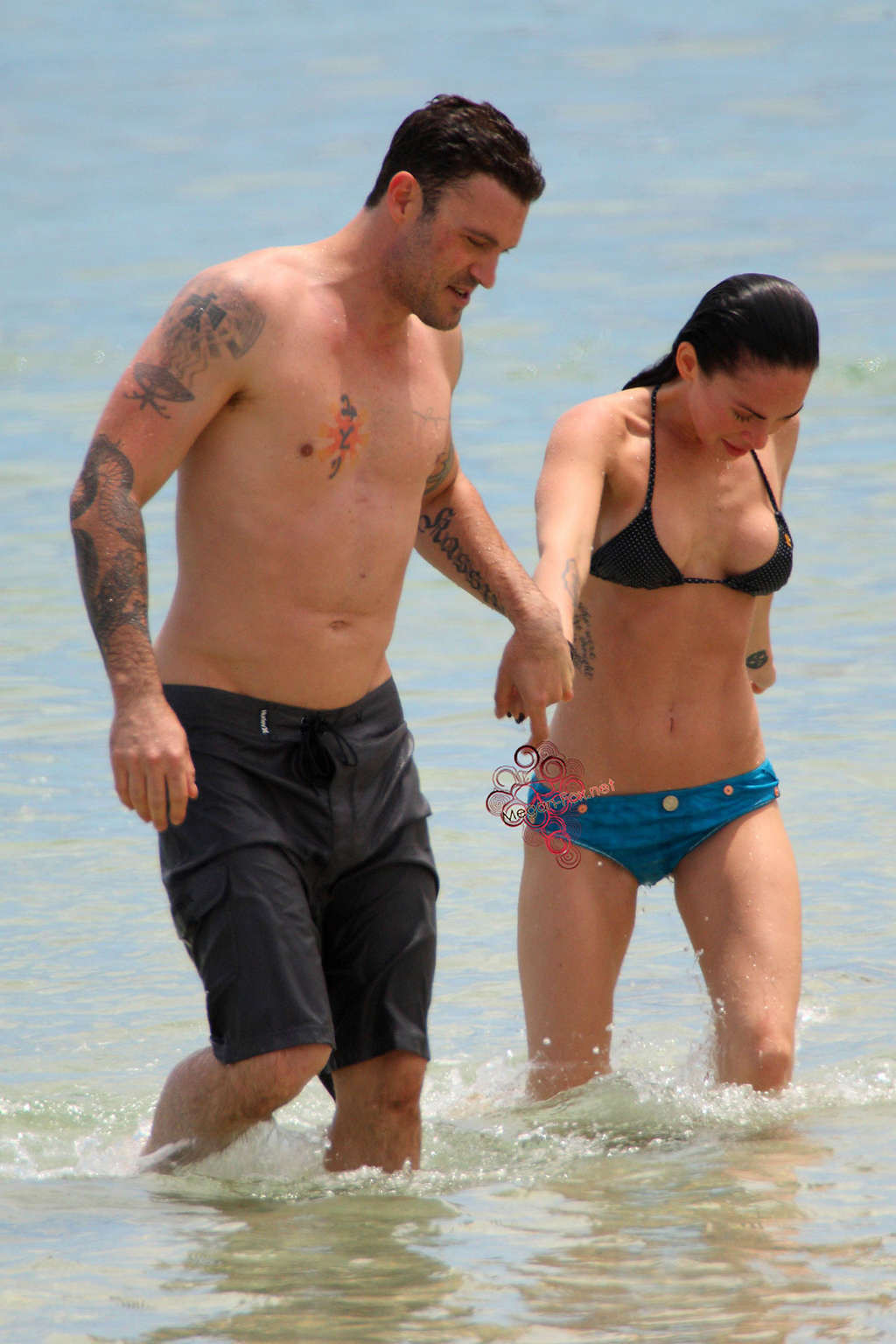 Megan Fox exposing fucking sexy body and hot ass in bikini on beach #75347623