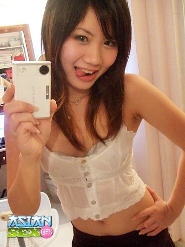 Fucking asian girls in sexy porn pictures #68105133