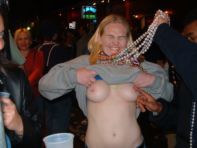 Drunk college girls flashing at outdoor mardi gras party #76744592