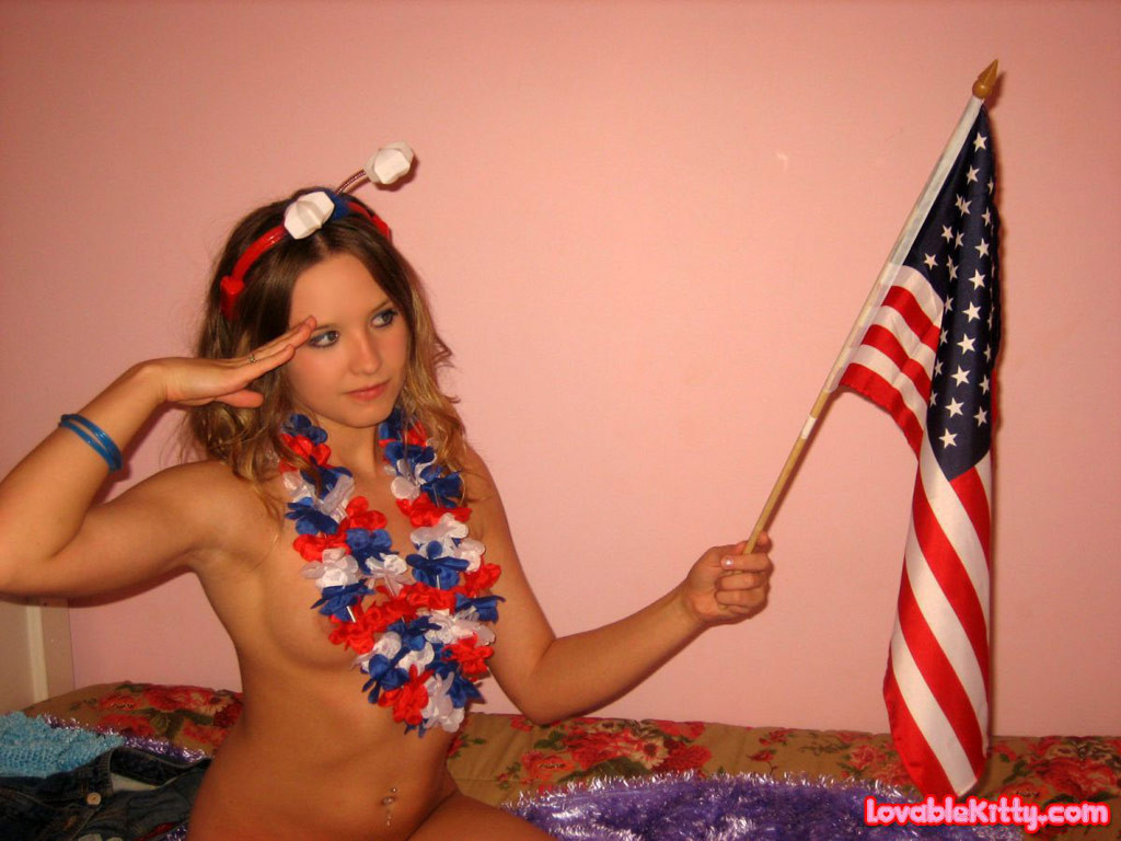 Liebenswert kittys 4th of july
 #68922918
