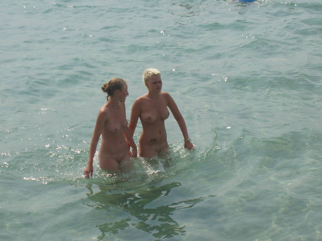 Smoothest nudists play together in the warm water #72248015