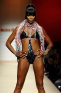 Celebrity Naomi Campbell Completely Naked Ebony Body
