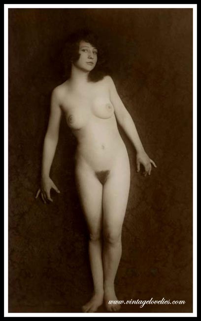 Elegant vintage ladies are posing naked in the 1900s #76521721