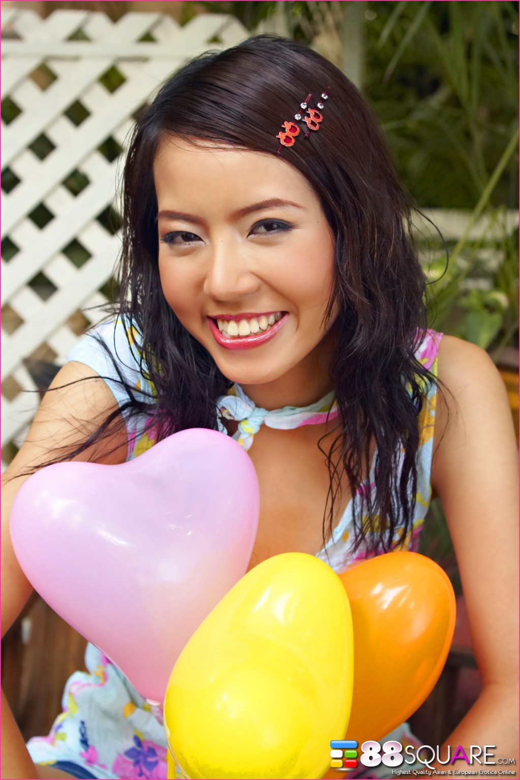 Mikiko satisface sus necesidades 
 #69814522
