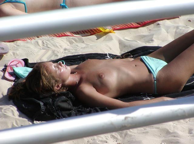 Check out this hot blonde teenager lay in the water bare #72250475
