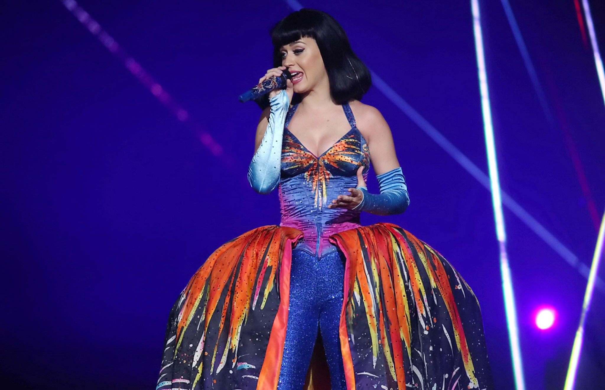 Katy Perry busty showing cameltoe and shaved crotch while performing on the tour #75165831