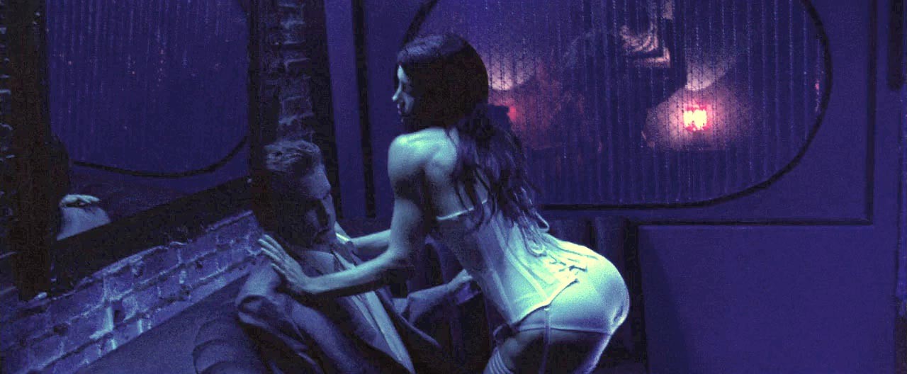 Jessica biel facendo lapdance e mostrando grande culo
 #75387226