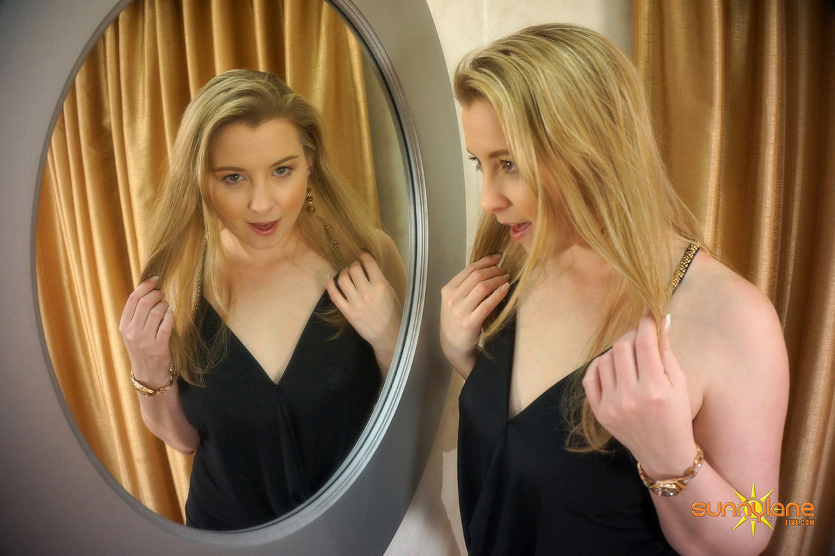 Sunny Lane Shows Off Her Booty in the Mirror #70843273