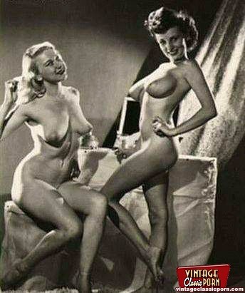 Some vintage lesbians showing their fine bodies #78462046