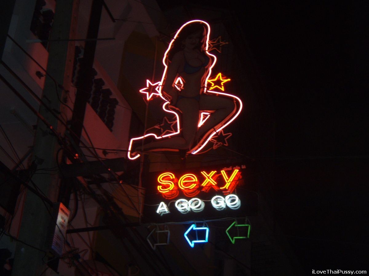 Betrunken thailändisch bargirls bezahlt bis fick ein schwedisch tourist echt bangkok hookers
 #69904644