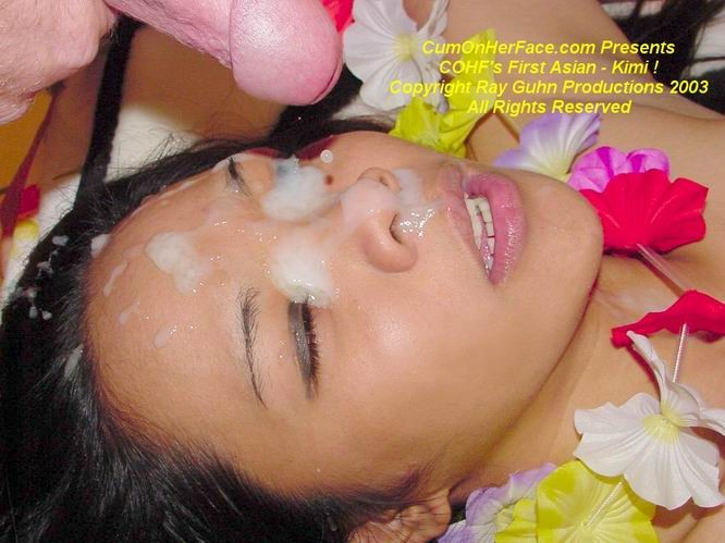 Asian girl group messy facial
 #70036471