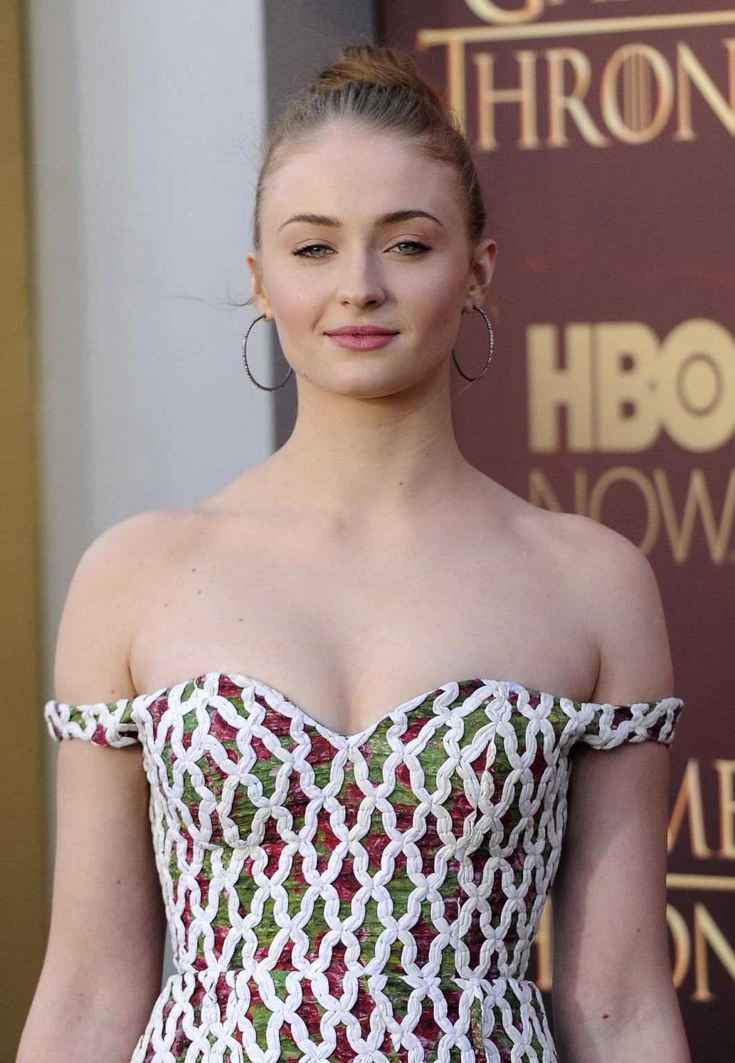 Sophie Turner showing huge cleavage at the Game of Thrones Season 5 Premiere in  #75169004