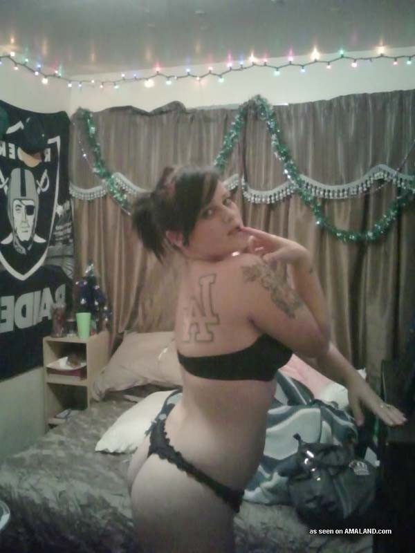 Amateur hot-assed tattooed emo babe #68336927