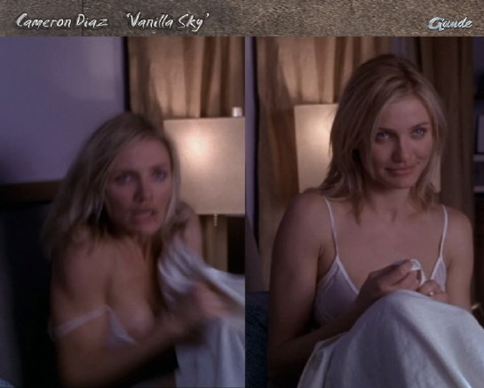 Captivating celeb Cameron Diaz bare on the beach