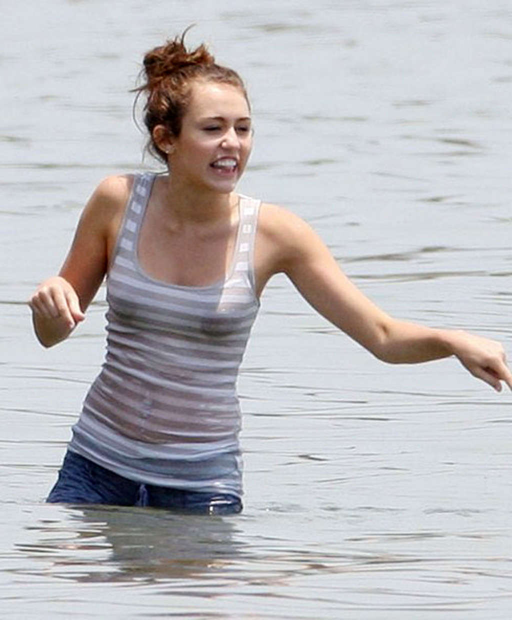 Miley Cyrus exposing her fucking sexy body and hot ass on private photos #75333287