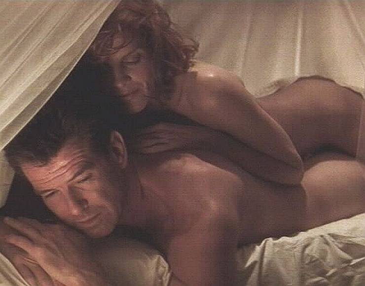 Actrice hollywoodienne chevronnée rene russo, photos topless
 #72740174