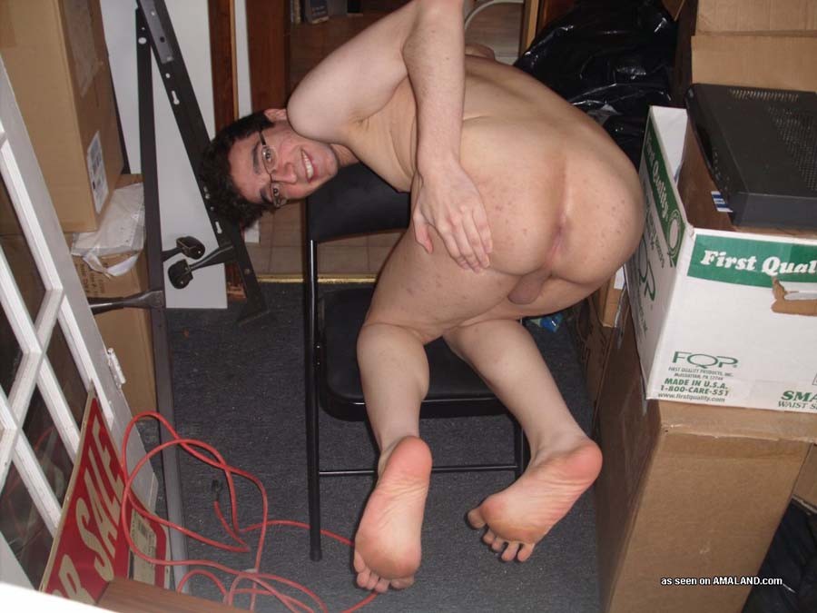 Photos of a naked geeky twink getting sleazy on cam  #76936293