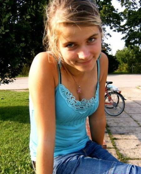 Autofoto amateur gfs burlas en bragas lindo
 #79397104