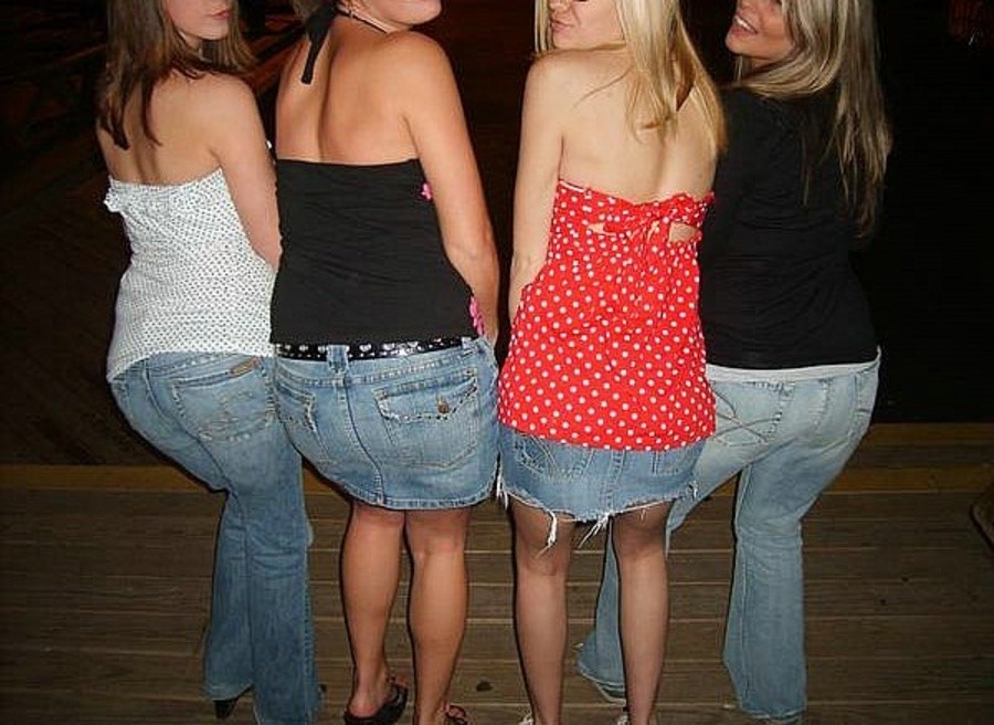 Autofotos reales de novias calientes
 #67642399