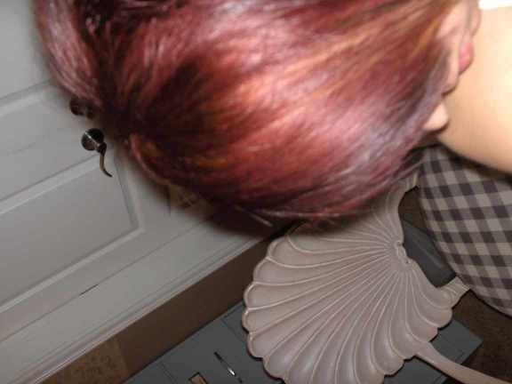 Punk-Teenie-Selfie in verführerischen Posen
 #68262097