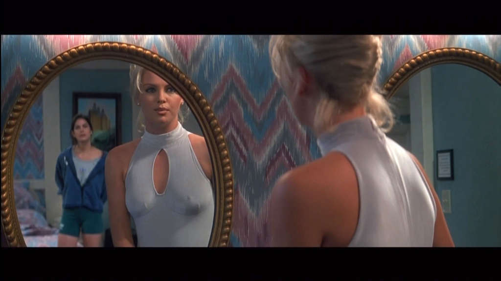 Charlize Theron exposing her nice boobs and spread legs wide in movie #75341375