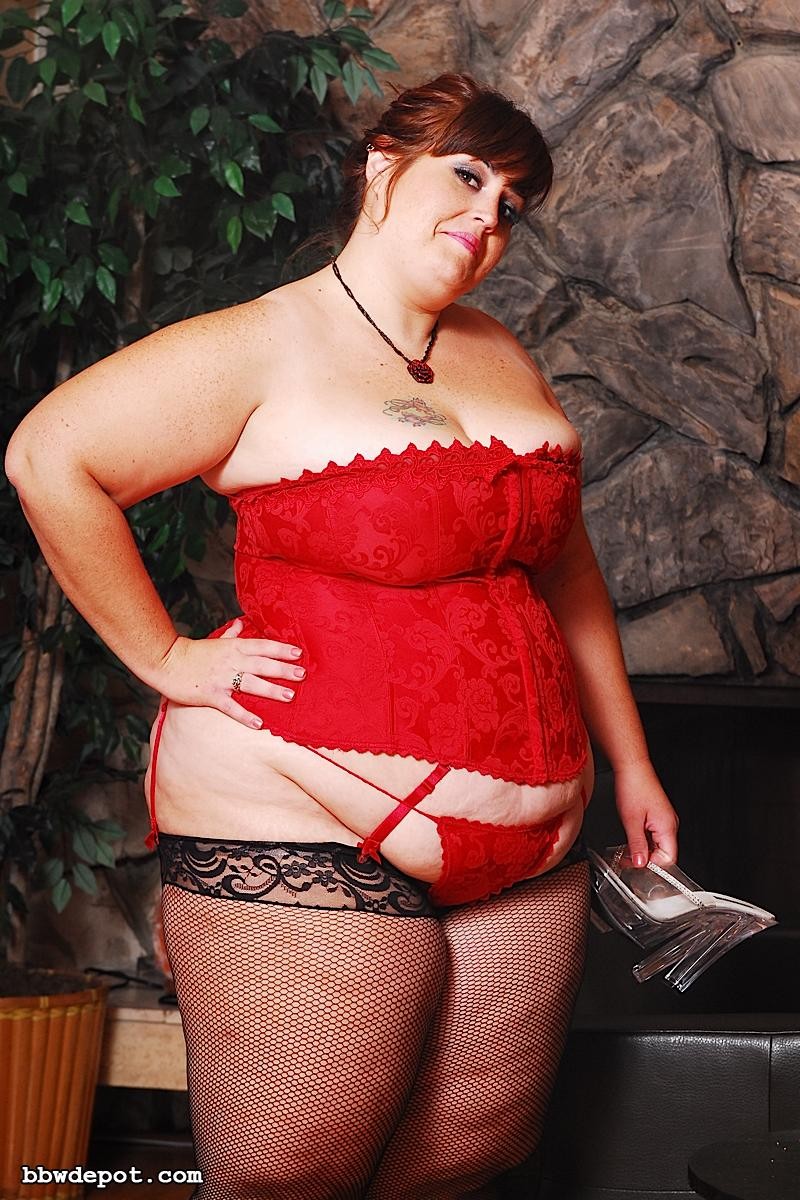 Hot bbw Veronica Bottoms in red lingerie getting her juicy pussy #75544208
