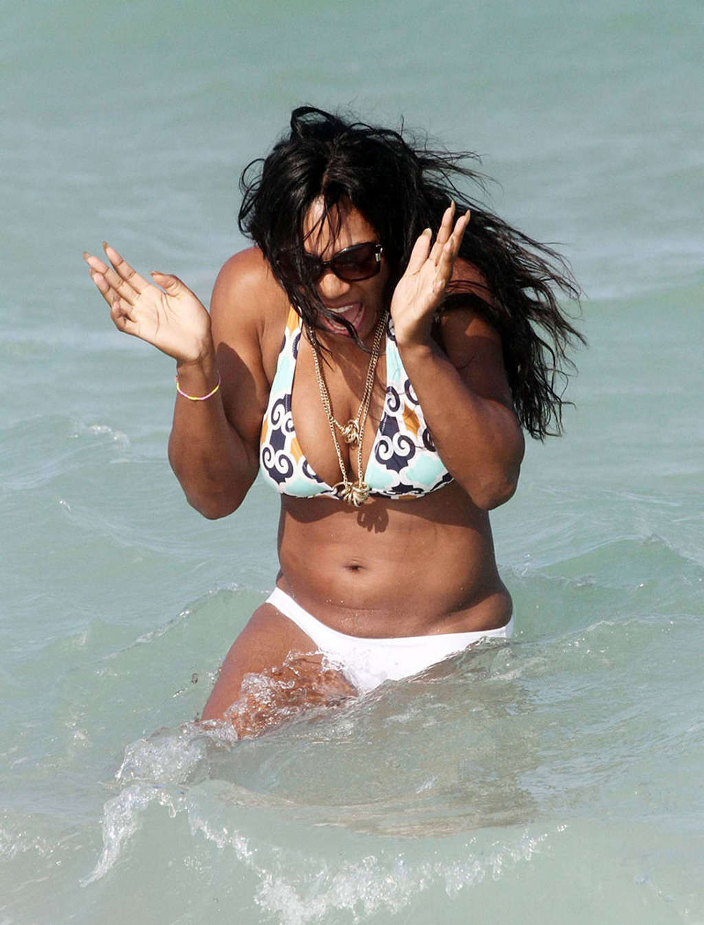 Serena Williams showing sexy body and hot ass in bikini on beach #75330778